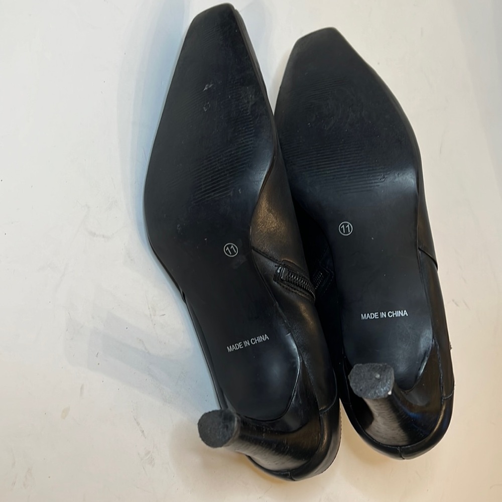APOSTROPHE FONDA BLACK LEATHER SQUARE TOE ANKLE BOOT SZ 11 - Picture 15 of 16